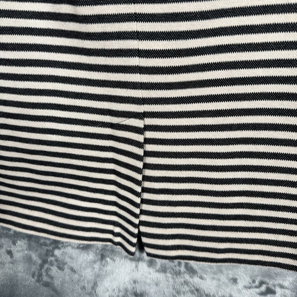 Talberts Skirt Woman’s Stripped Black & white Size 14 W - Picture 10 of 11